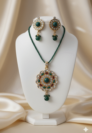 kundan pendent set